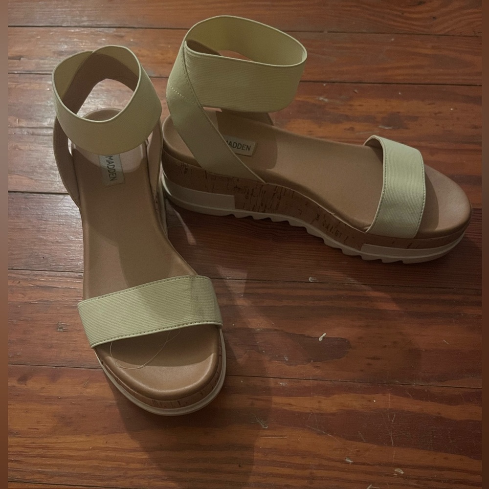 Steve Madden Sandals